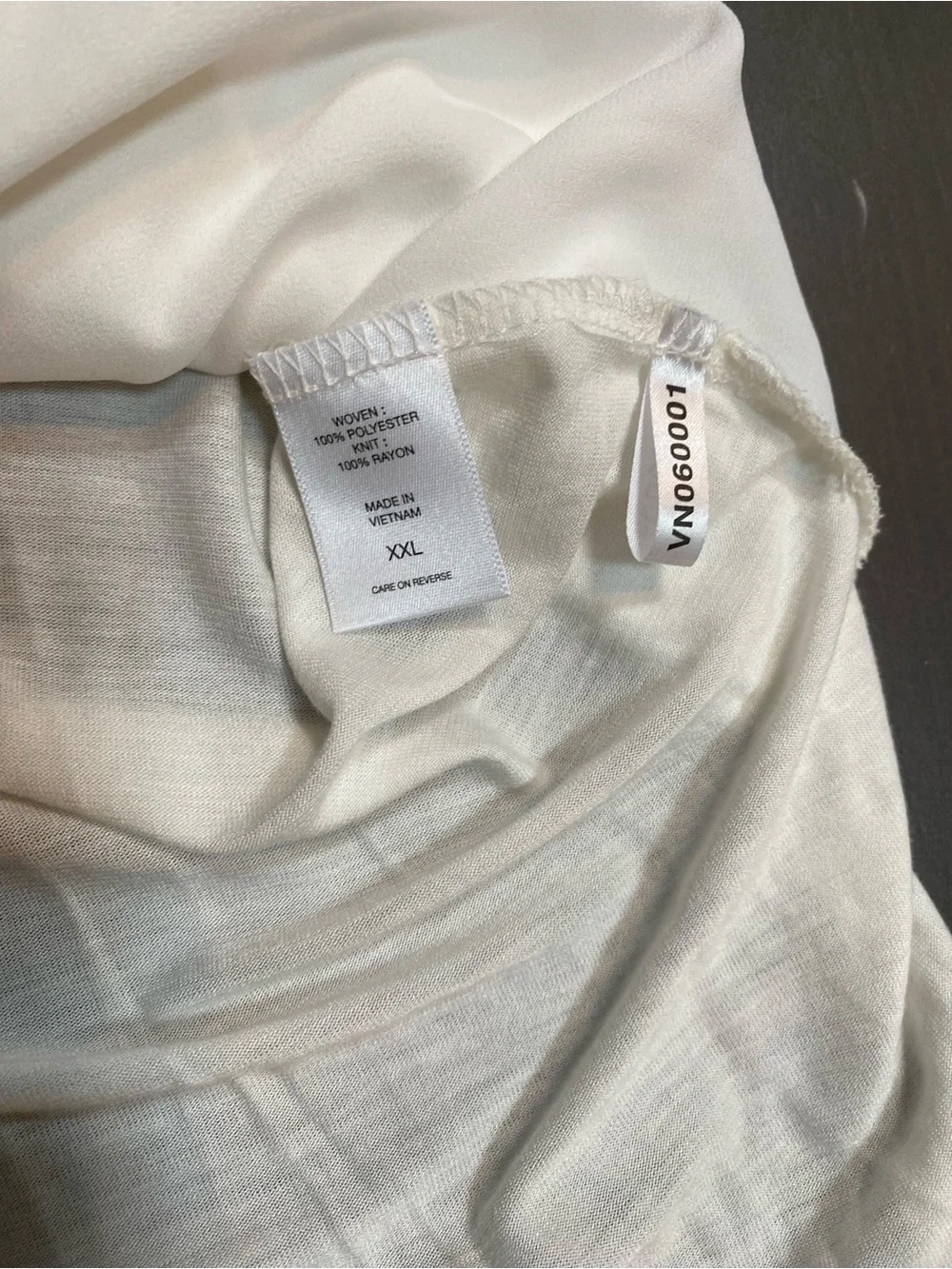 NWT Soho NY&C White V-Neck Roll-Tab Sleeve Mixed Media Blouse Top XXL